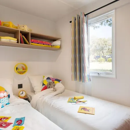 Campingplatz Mobil-home Avec Tv Et Terrasse - 4 Pers. - Api-1-52-2850 Saint-Hilaire-de-Riez