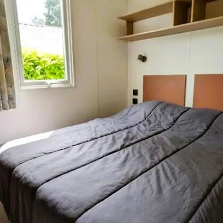 Mobil-home Avec Tv Et Terrasse - 4 Pers. - Api-1-52-2850 *