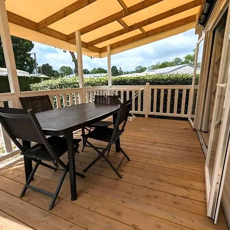 Mobil-home Avec Tv Et Terrasse - 4 Pers. - Api-1-52-2850 Campingplatz
